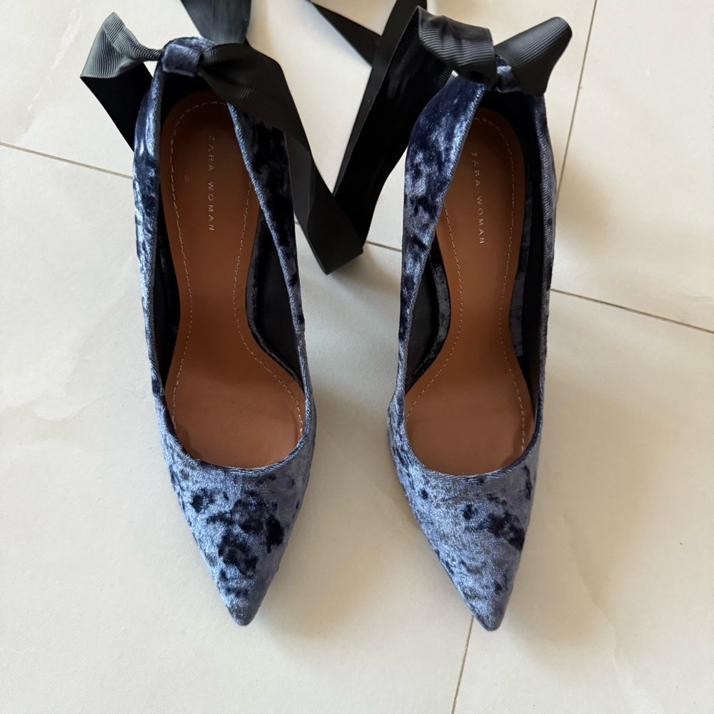 Zara Blue Velvet Heels with Black Bow